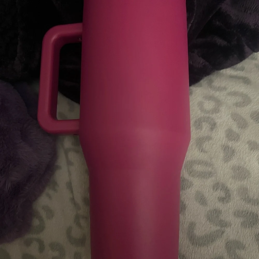 HydroJug Harvest Berry tumbler - Picture 2 of 6
